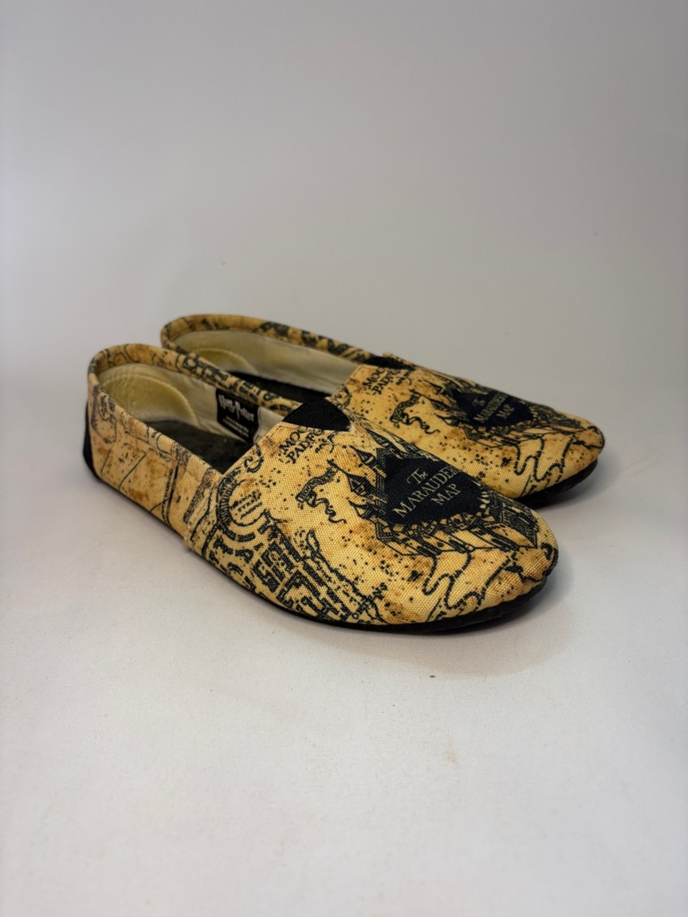 Bioworld HARRY POTTER Marauder’s Map Shoes Size Small